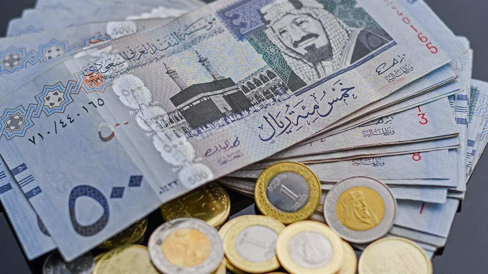 ثبات نسبي في أسعار صرف الريال السعودي في الأسواق المصرية | هل يتحرك البنك المركزي المصري؟ 1 ثبات نسبي في أسعار صرف الريال السعودي