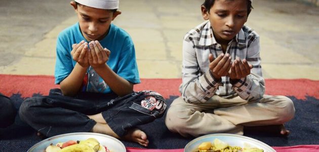 هل هو مستحب أم لا؟ حكم الاحتفال بصوم الأطفال في رمضان 1 حكم الاحتفال بصوم الأطفال في رمضان