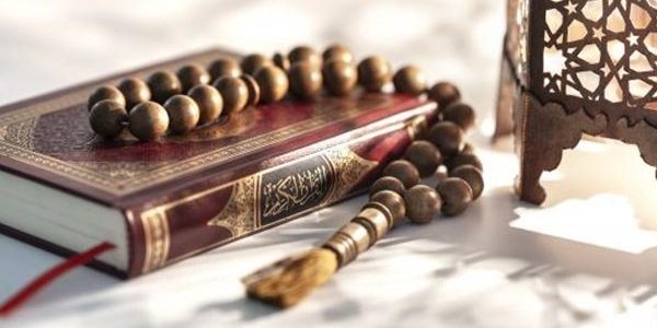 ما حكم من جامع زوجته في نهار رمضان متعمدًا؟ وهل على الزوجة ذنب؟ 1 حكم من جامع زوجته في نهار رمضان متعمدًا