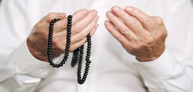 دعاء لاخواتي الشباب بقدوم شهر رمضان المبارك 2025 مستجاب مكتوب 1 دعاء لاخواتي الشباب بقدوم شهر رمضان المبارك