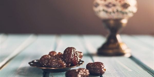 هل يجوز الصوم بدون سحور؟ حكم صيام من ترك السحور 1 هل يجوز الصوم بدون سحور؟ حكم صيام من ترك السحور