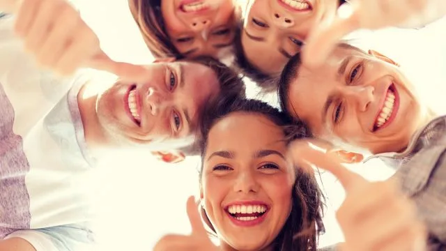 أفضل 10 اسماء قروبات بنات مضحكة وجديدة 1 اسماء قروبات بنات مضحكة