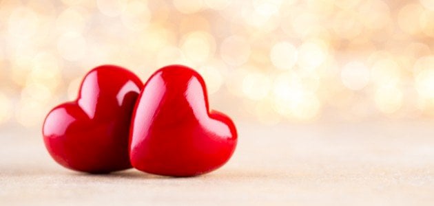 بوستات حب قصيرة ومميزة 2025 أجمل بوستات حب رومانسية 1 بوستات حب قصيرة