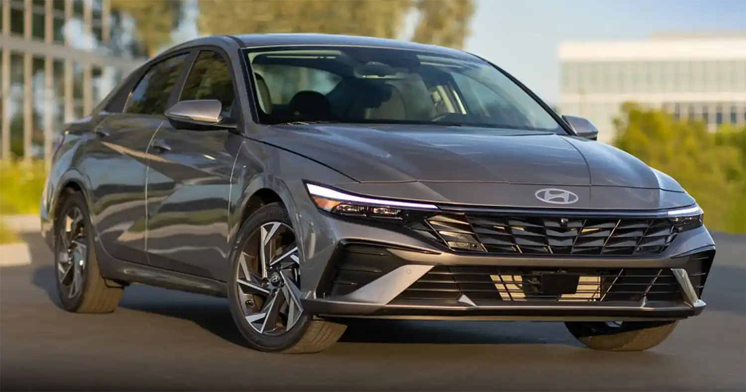هل سعرها الخيالي يناسب الأداء؟! مزايا وعيوب هيونداي النترا Hyundai Elantra 2025 في السعودية 1 هيونداي النترا