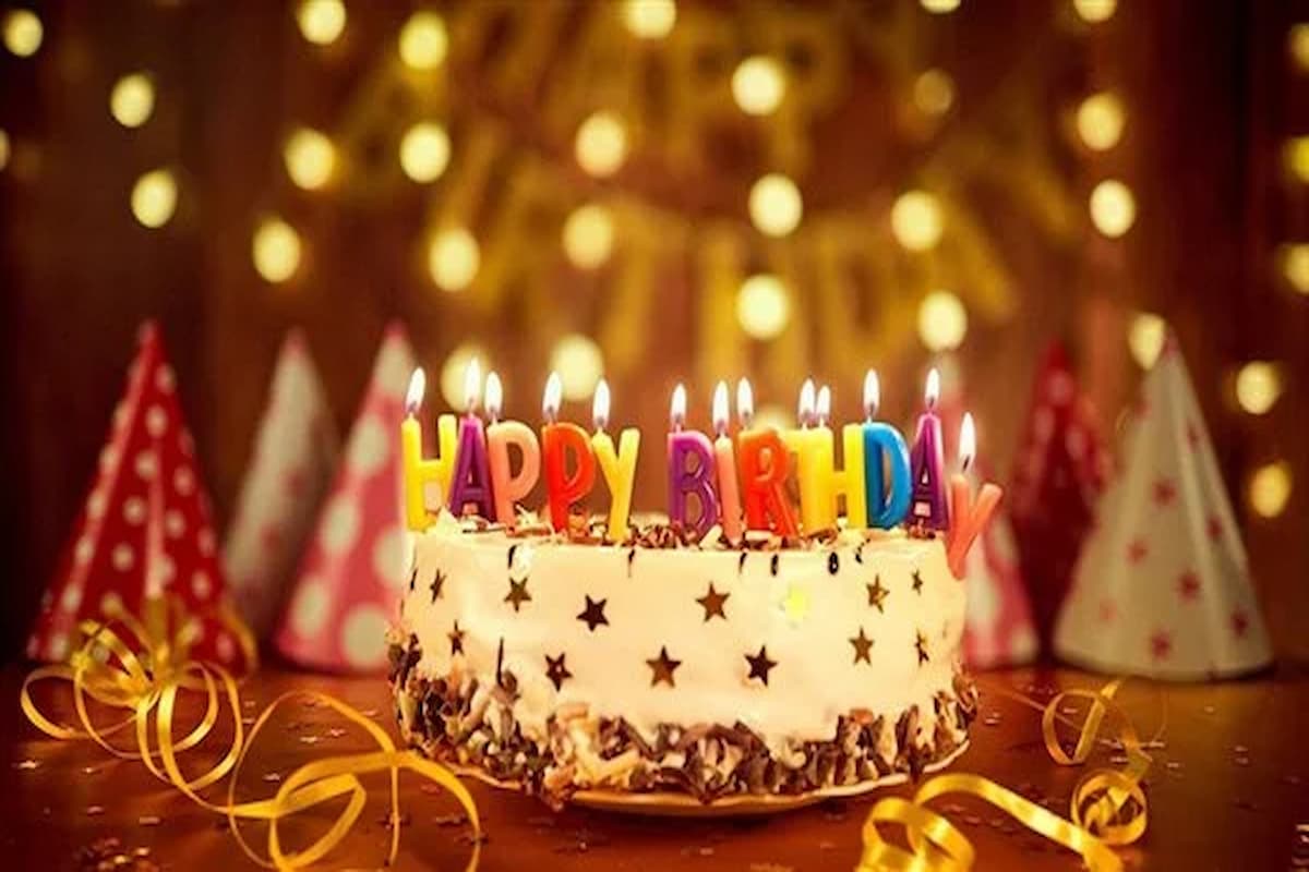 أرقى 15 تهنئة عيد ميلاد جميلة 2025 تهنئة عيد ميلاد جميلة للأخ 1 تهنئة عيد ميلاد جميلة