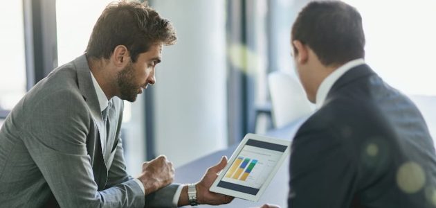 ما هي شروط اقامة مستثمر في كندا؟ وما هي أفضل قطاعات الاستثمار في كندا 1 شروط اقامة مستثمر في كندا