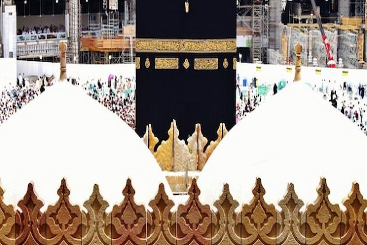 ماذا يقال لمن يذهب للحج لتهنئته 1 ماذا يقال لمن يذهب للحج لتهنئته
