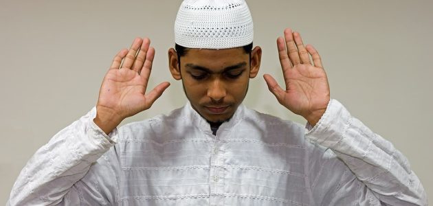 متى نقول الله اكبر في الصلاة.. مواضع قول الله أكبر 1 متى نقول الله اكبر في الصلاة